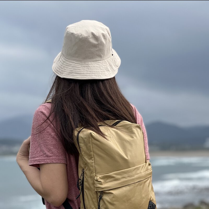 Reversible Bucket Hat / Water-resistant