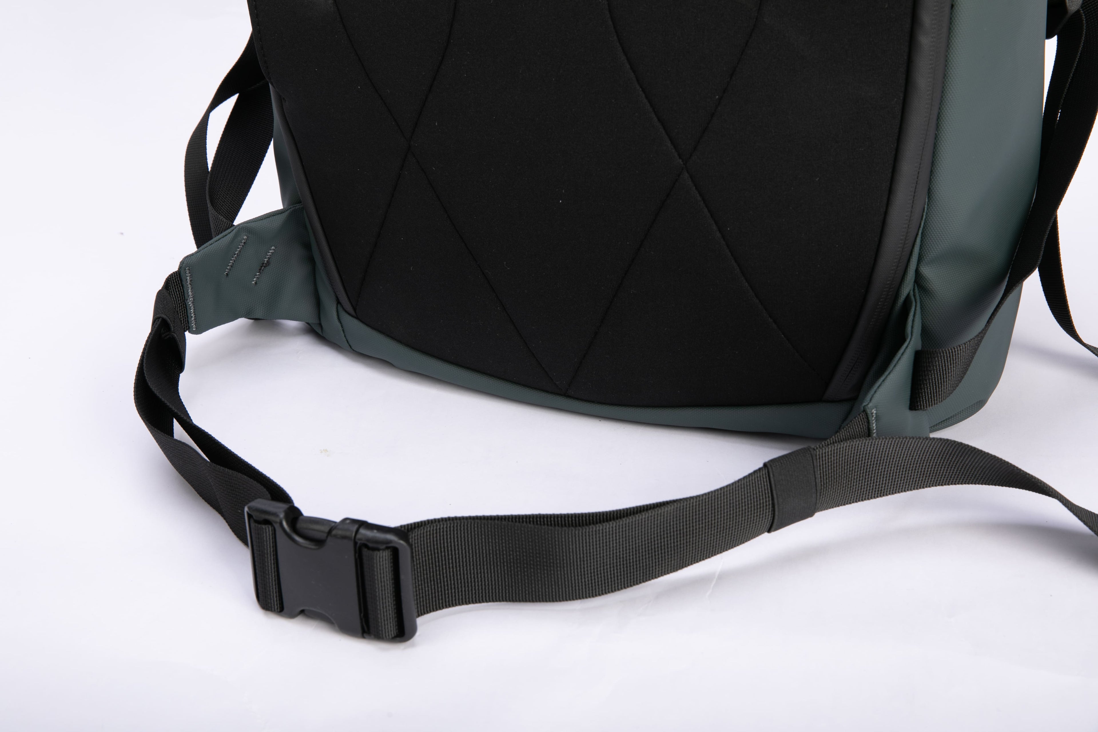 Wanderer Outdoor Watershed Backpack Black Forest 32L