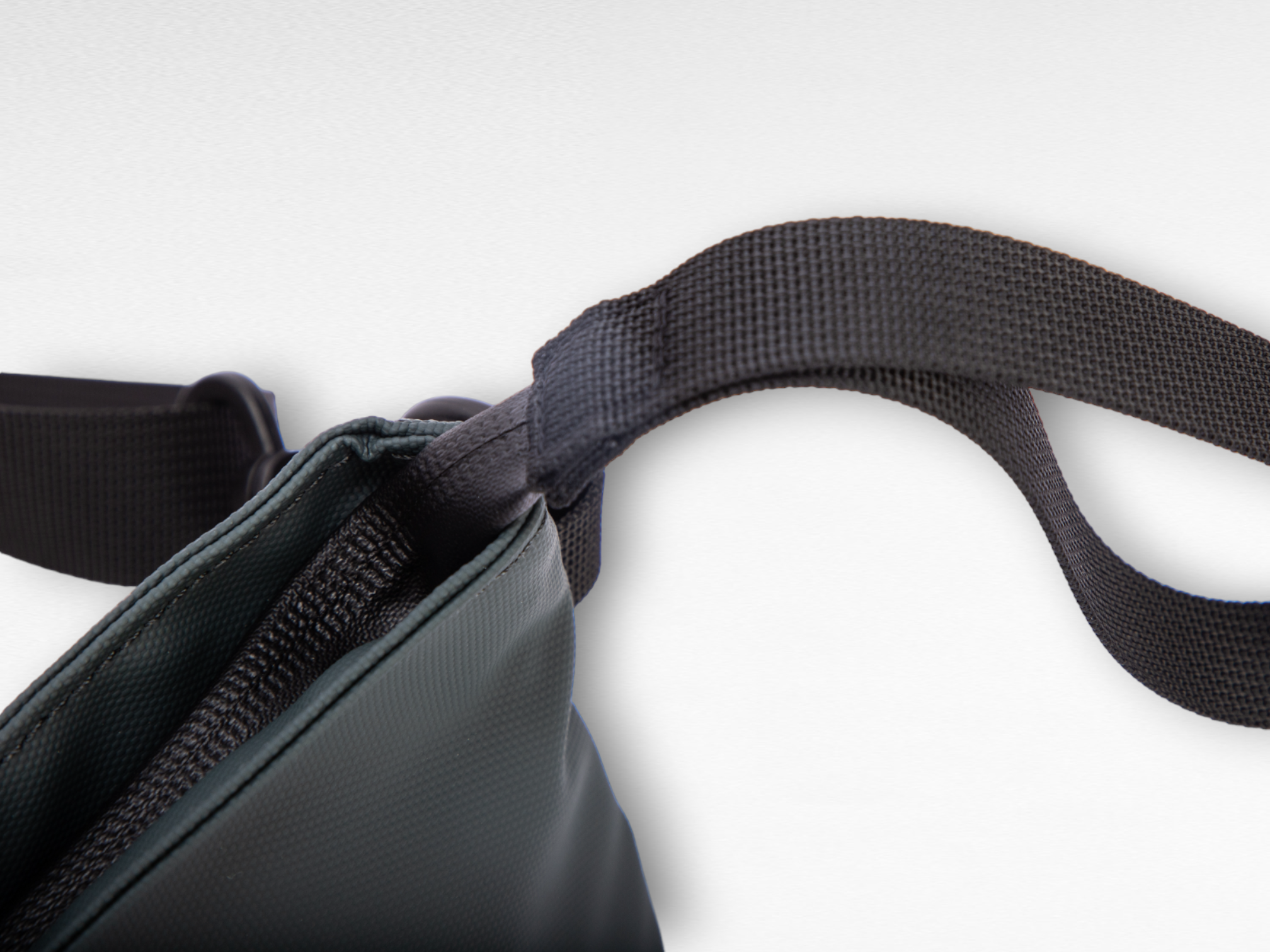 Pouch TOGO Sling bag - Recycled Fabrics 1.6L