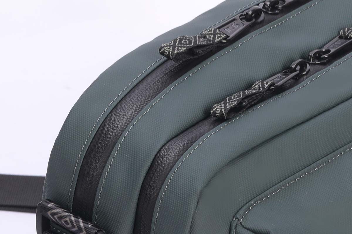 Rocky Sling Bag - Recycled Fabrics (6L)