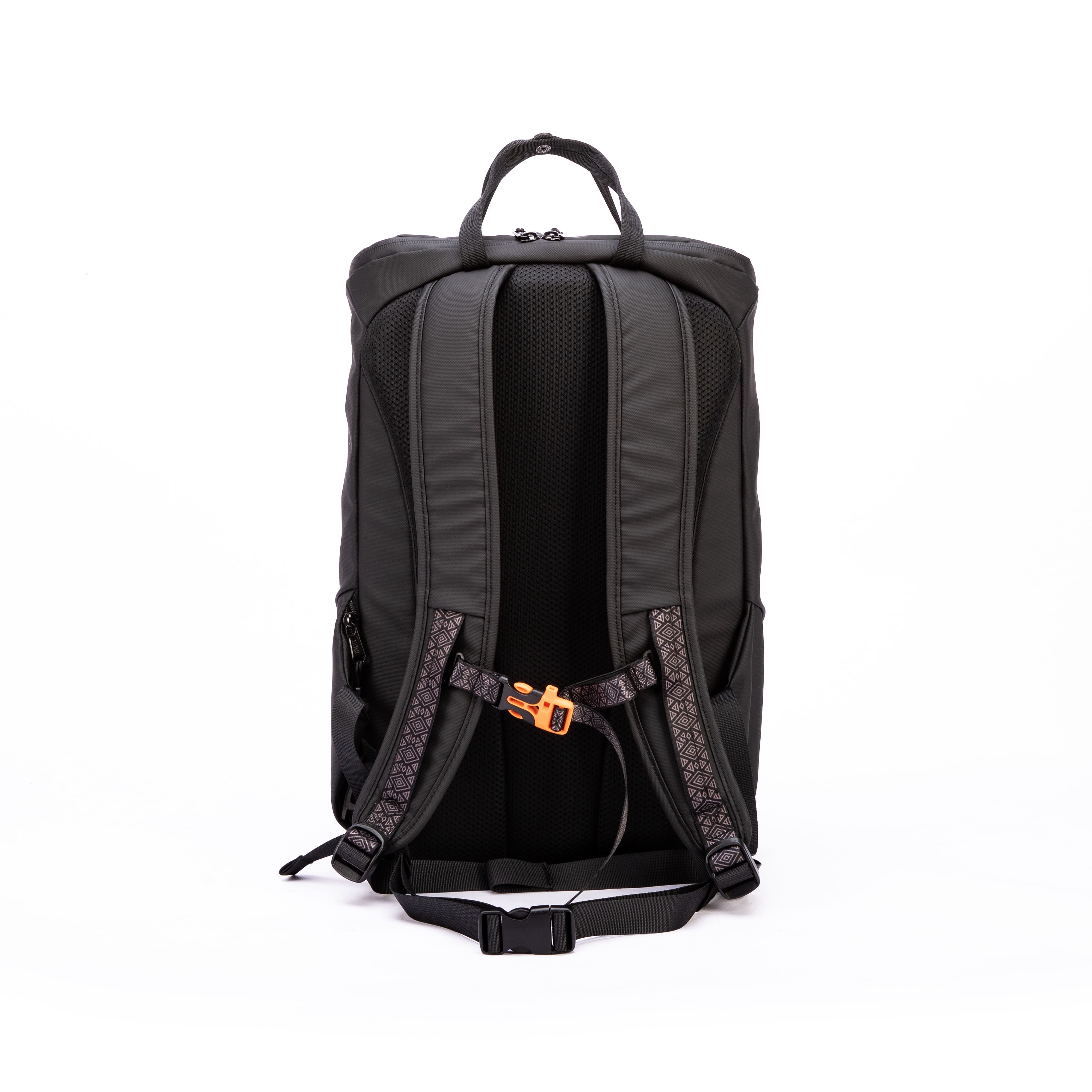 CRUISER Backpack - Recycled Materials (25L)