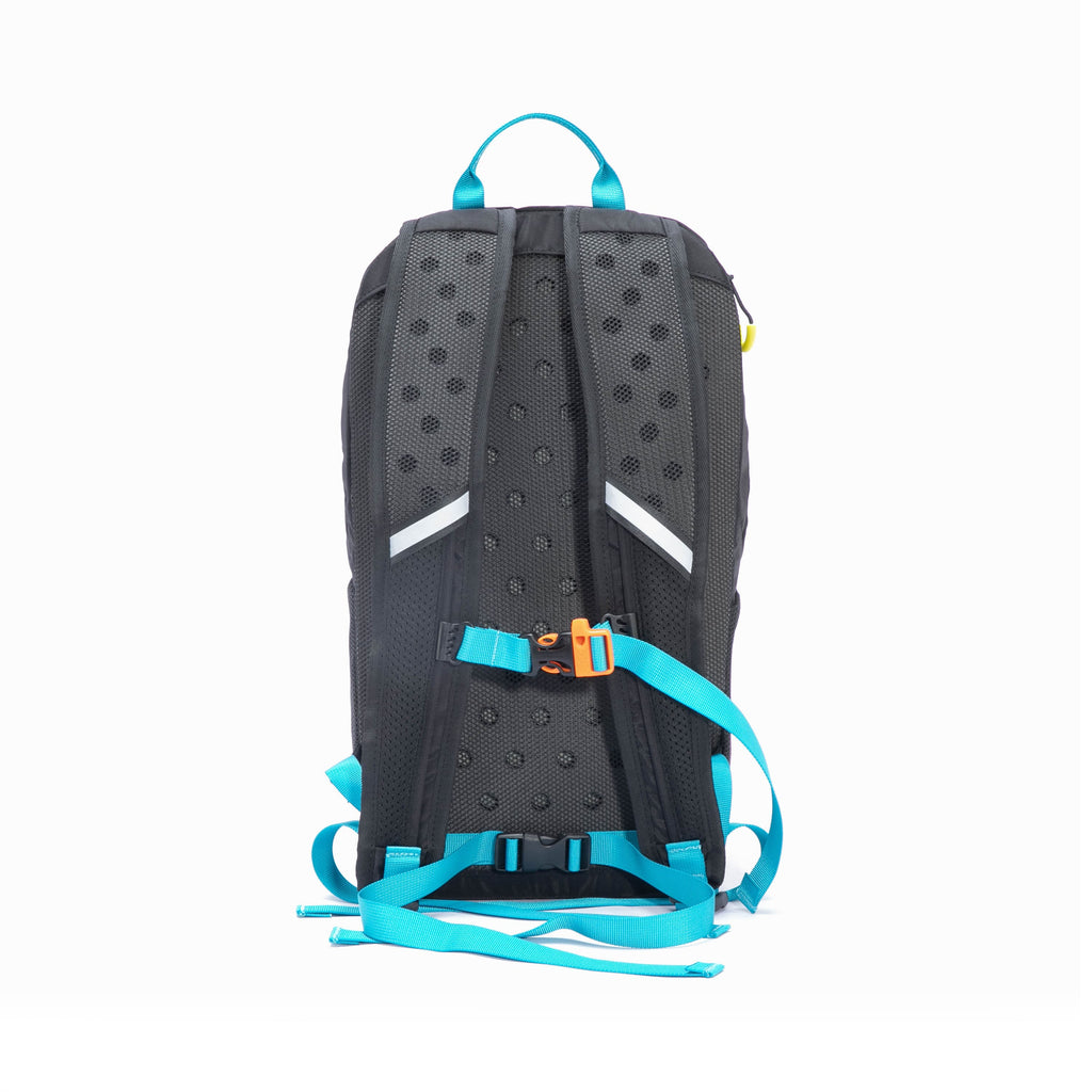 TREKKER Backpack - Recycled Materials (12L)
