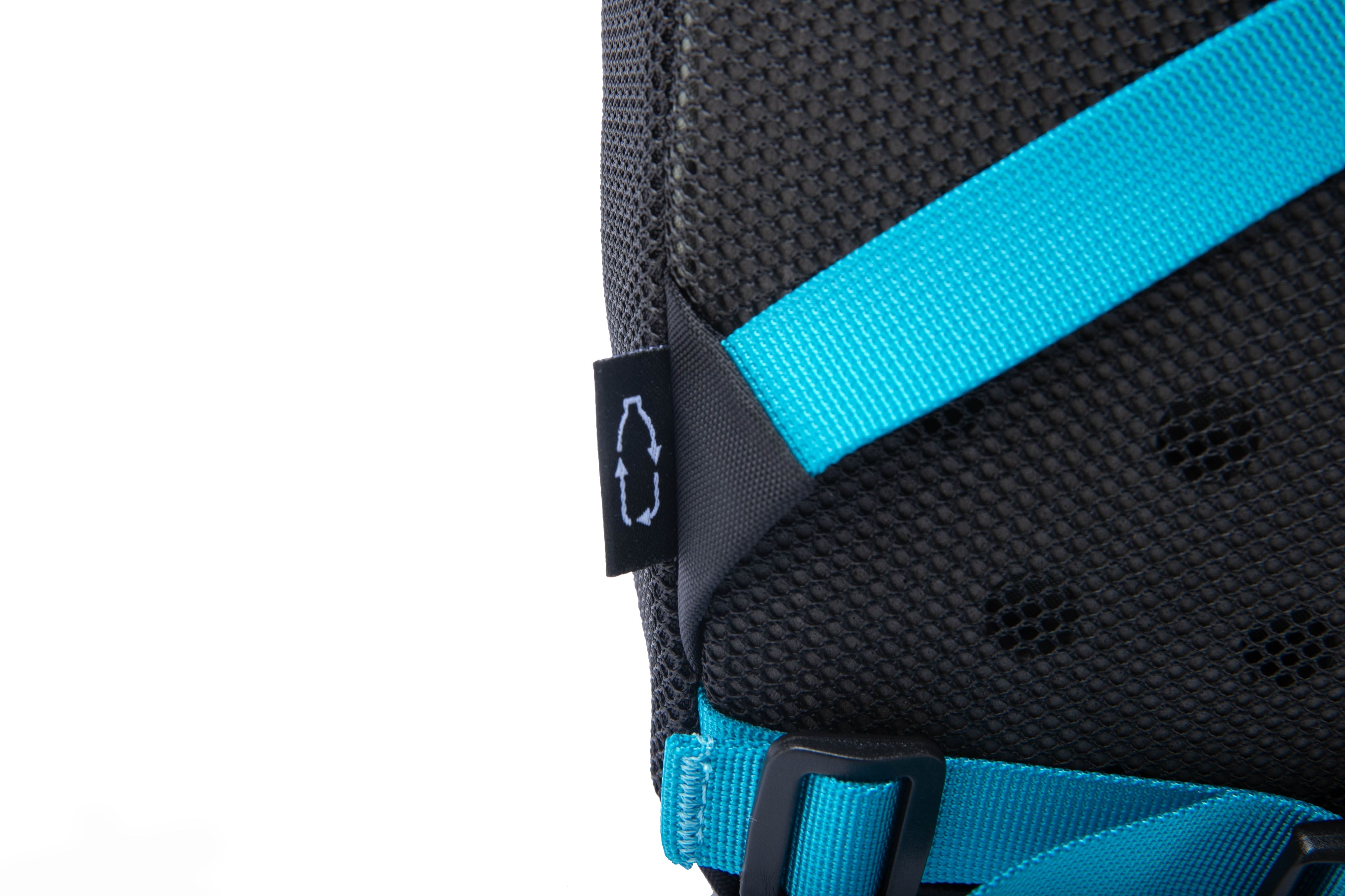 TREKKER Backpack - Recycled Materials (12L)