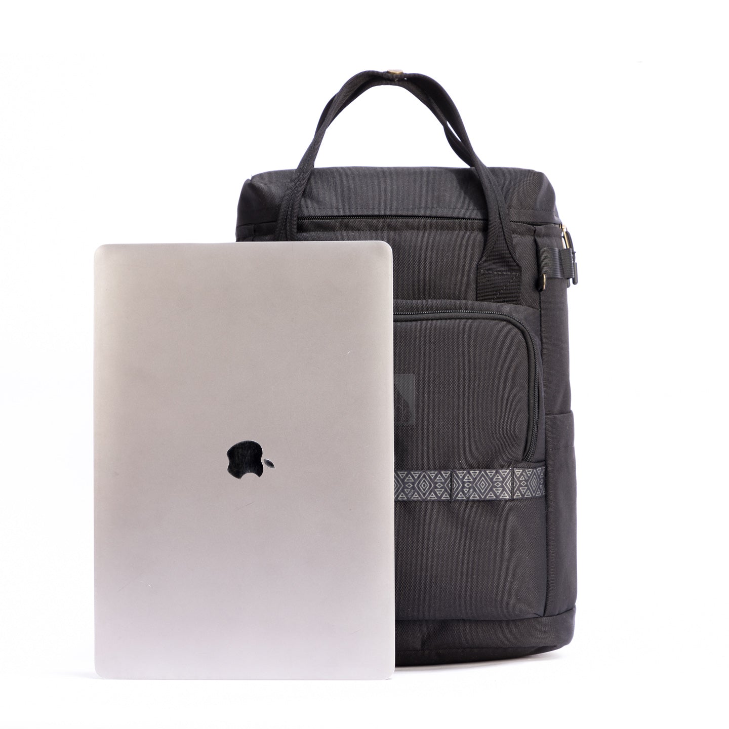 Bucket Backpack - Recycled Materials (19L)