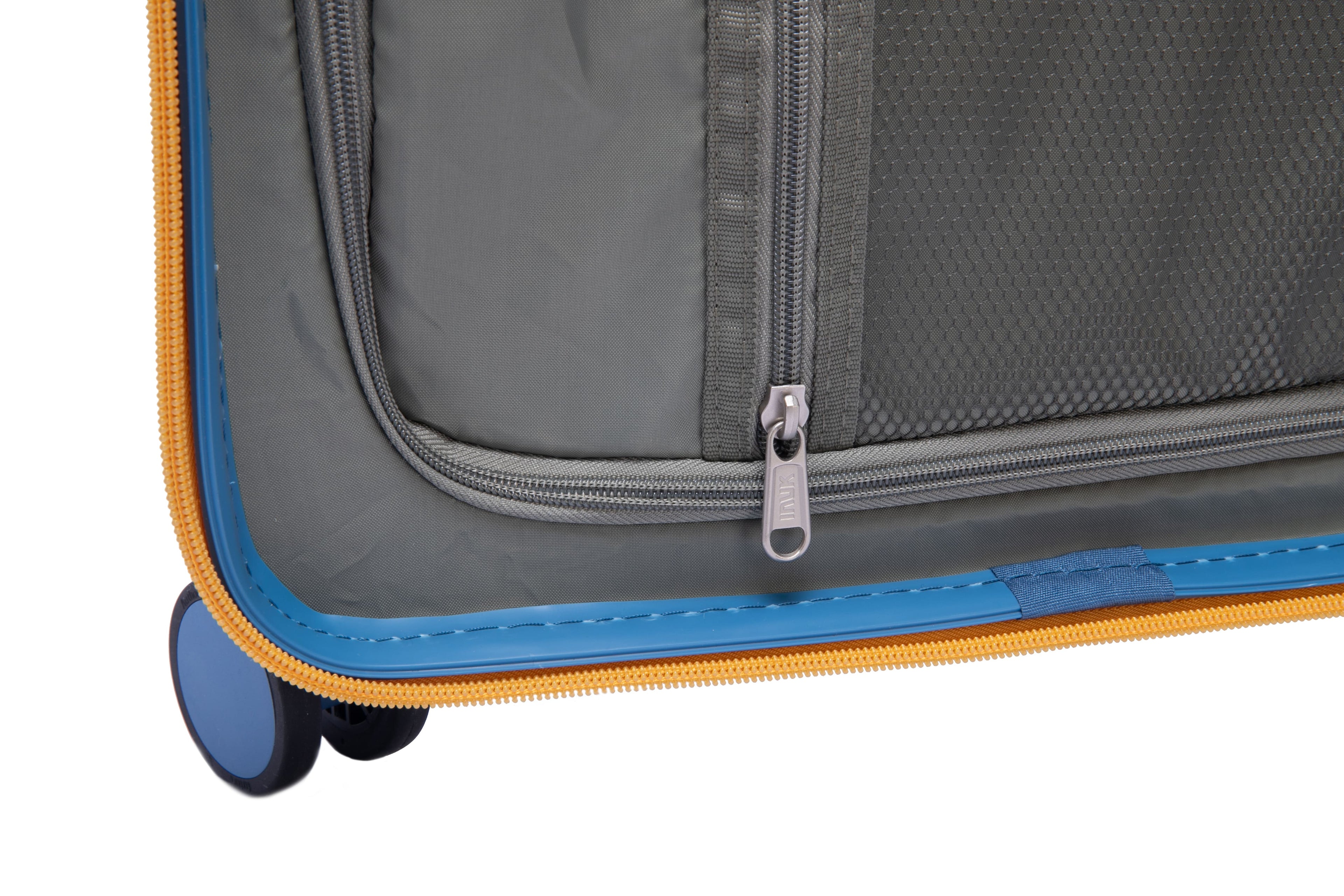 FRASER Luggage Carry On- Recycled Materials (40L)