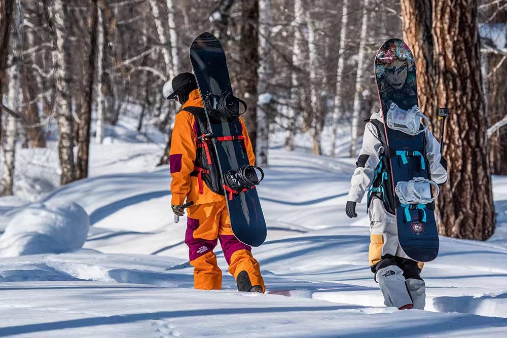 Summit Vest Backpack All Black