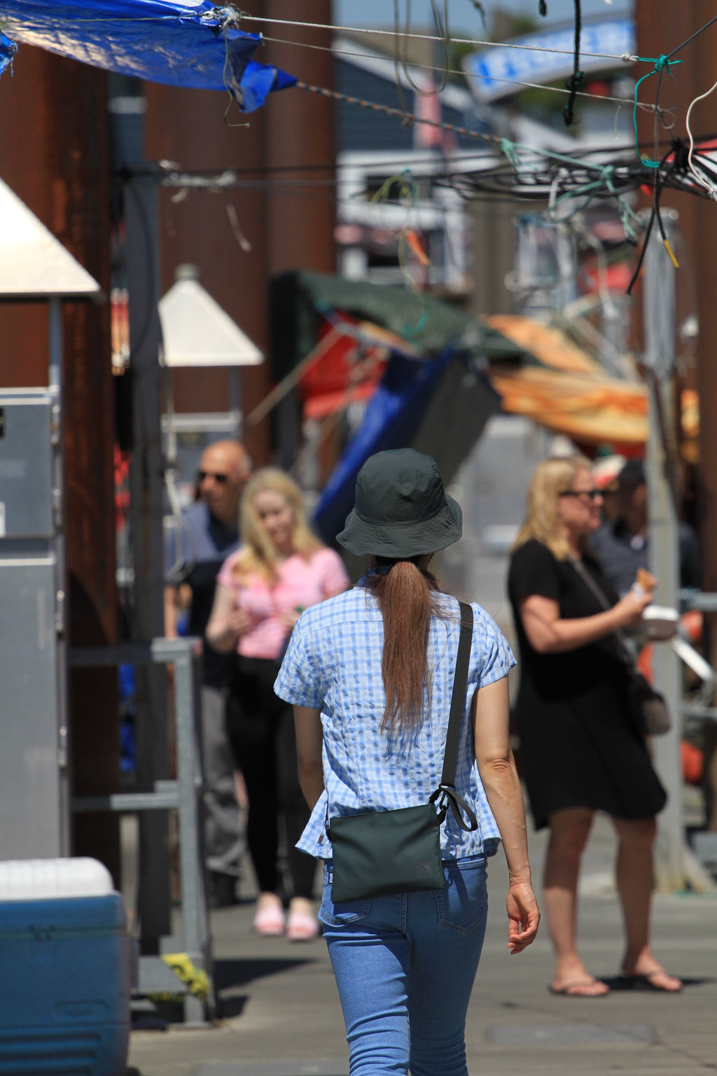 Pouch TOGO Sling bag - Recycled Fabrics 1.6L