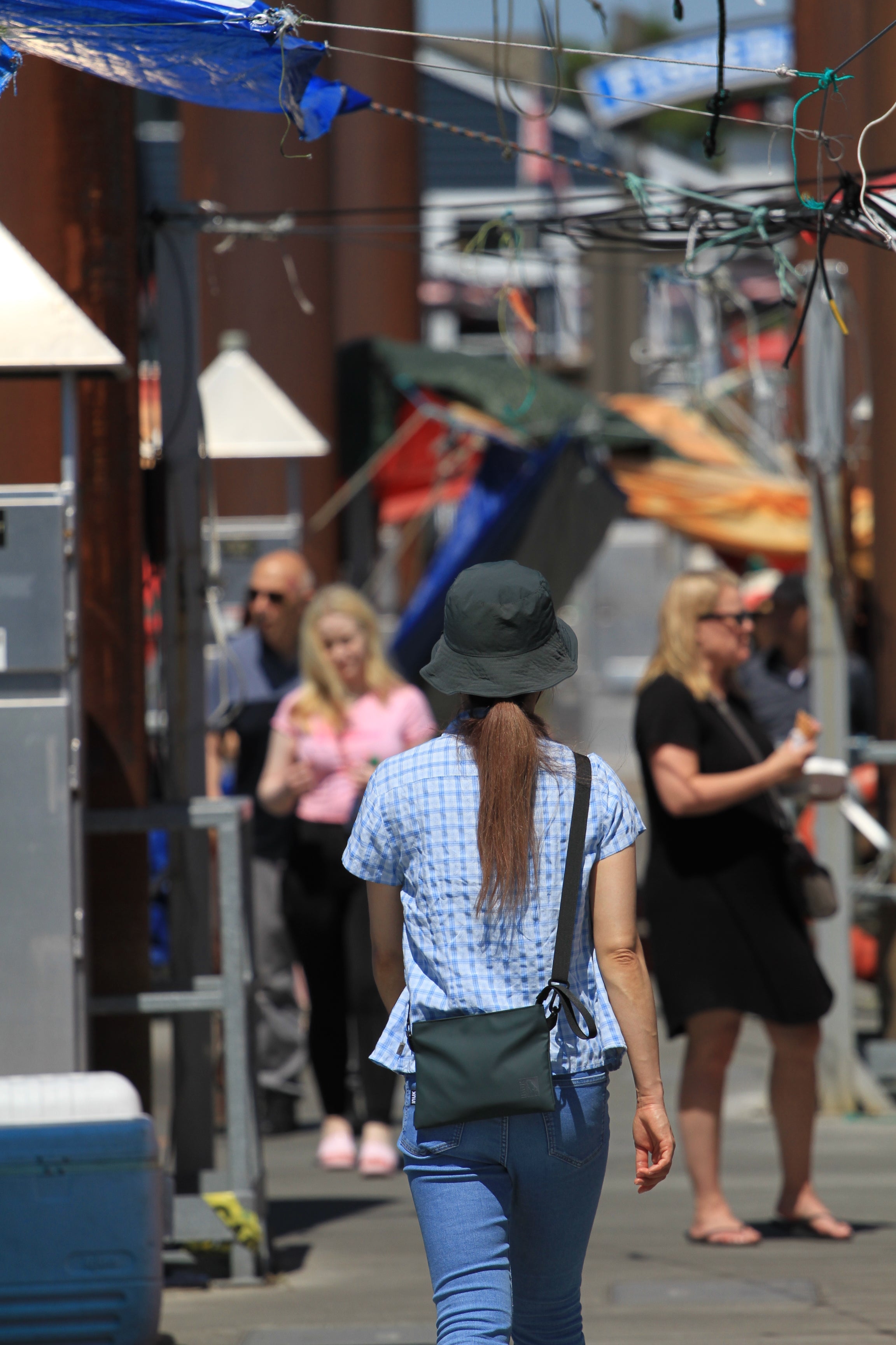 Pouch TOGO Sling bag - Recycled Fabrics 1.6L