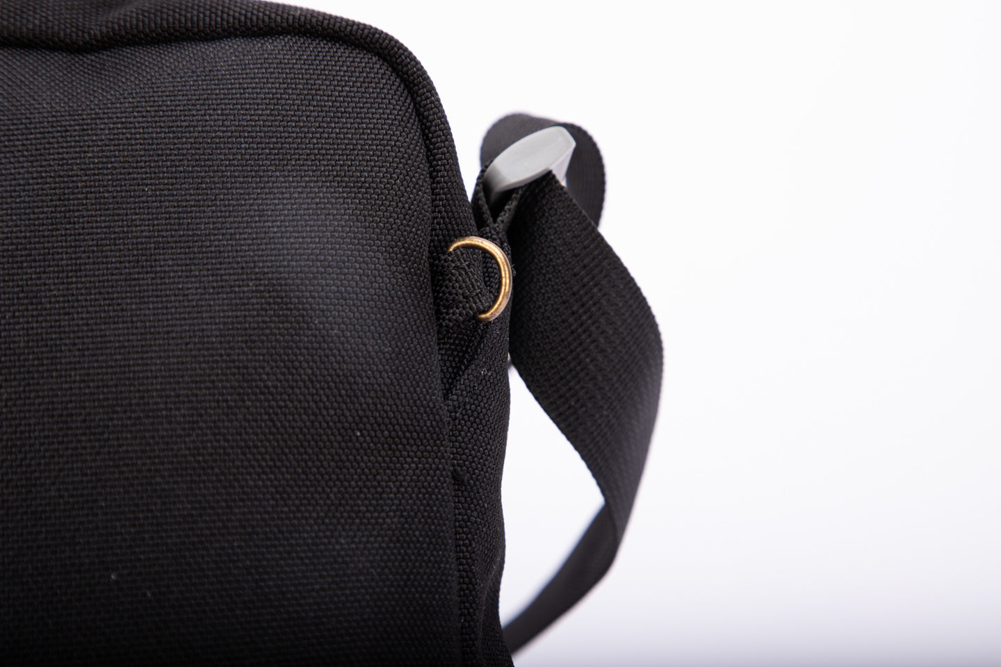 Nuna2 Crossbody Shoulder bag - Recycled fabrics (2.8L)