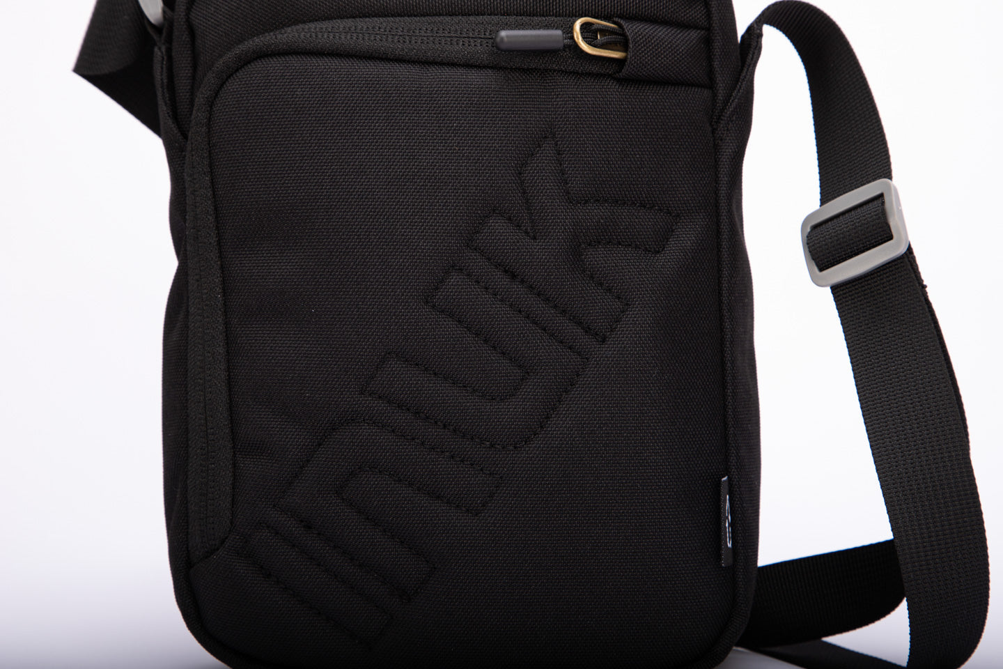 Nuna2 Crossbody Shoulder bag - Recycled fabrics (2.8L)