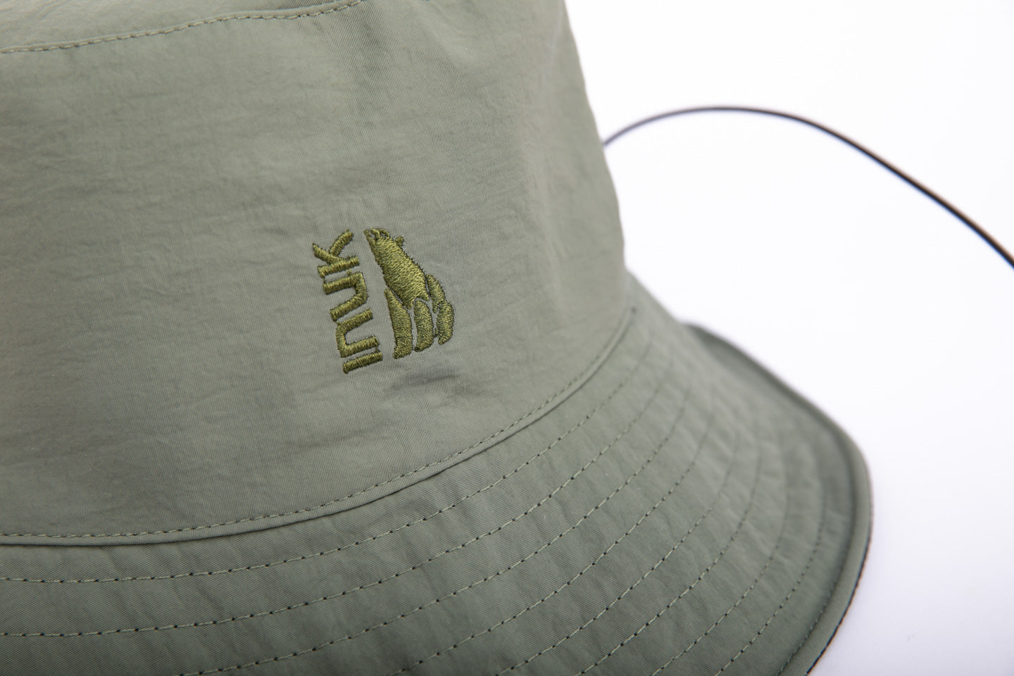 Reversible Bucket Hat / Water-resistant