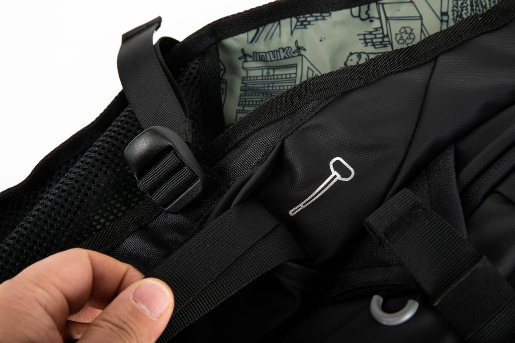 Summit Vest Backpack Black Blue Yellow